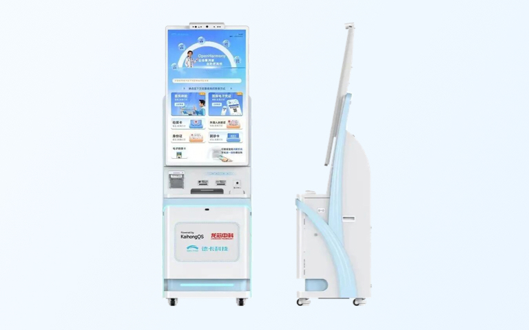 德卡科技鸿蒙自助终端 Y700：从芯片到应用全栈信创的医疗自助机